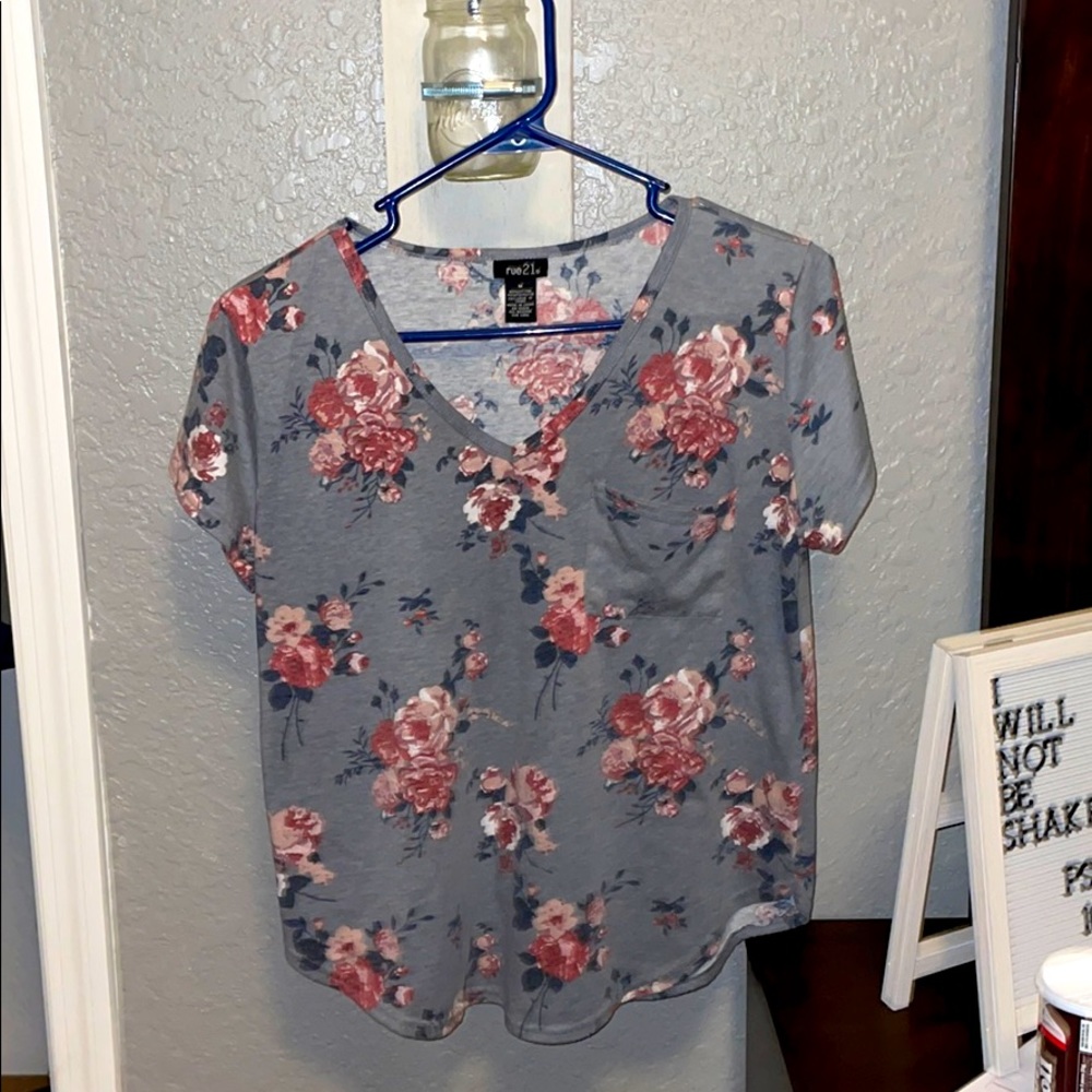 Floral Pocket Tee